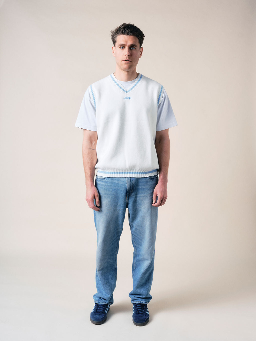 00 Vest - The Sky Knit